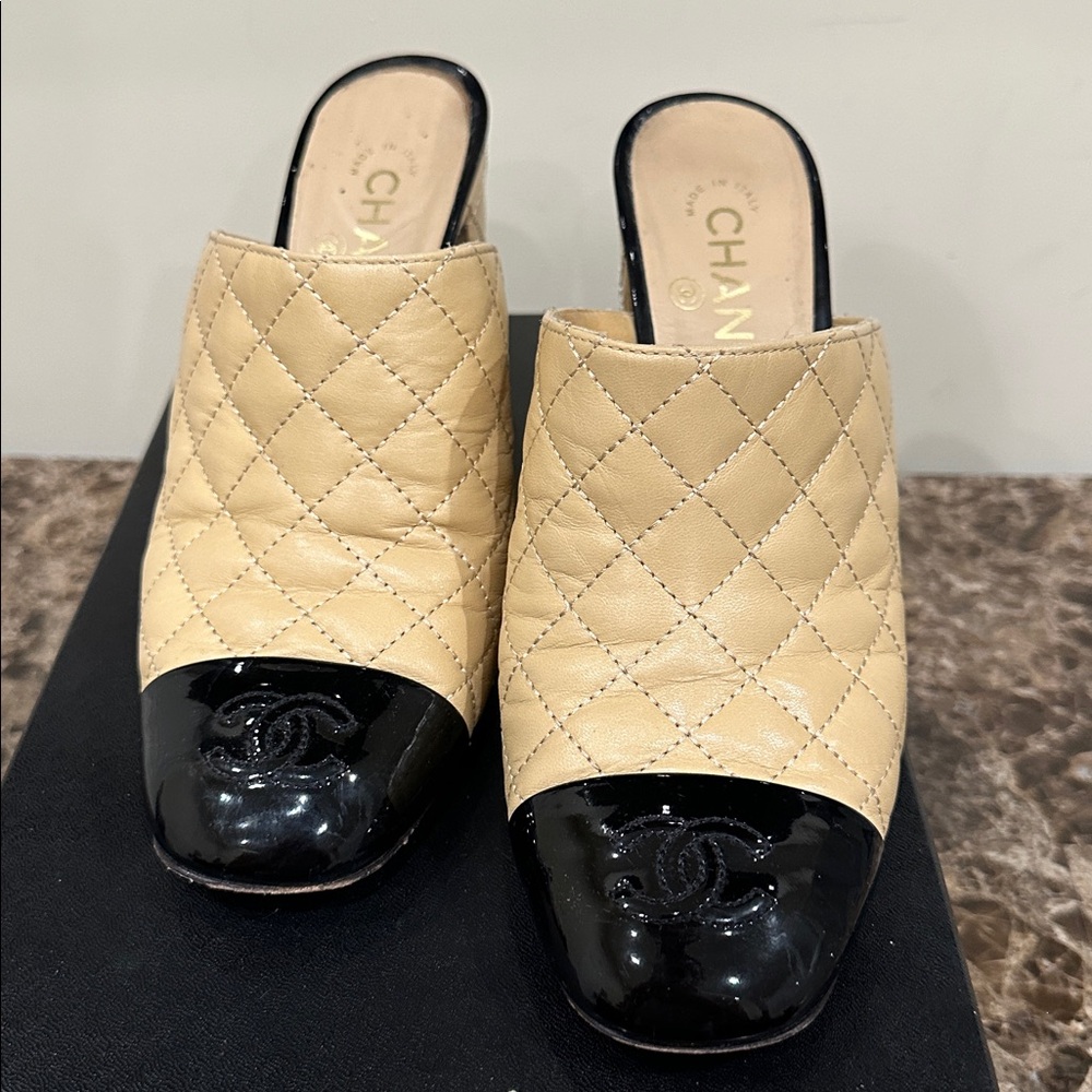 CHANEL Quilted Mules - Black and Cream - Picture 5 of 7